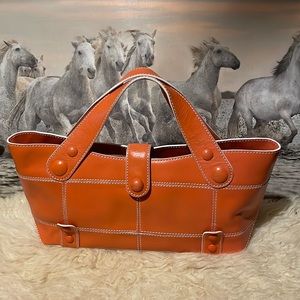 New Maxx New York 3 section leather bag